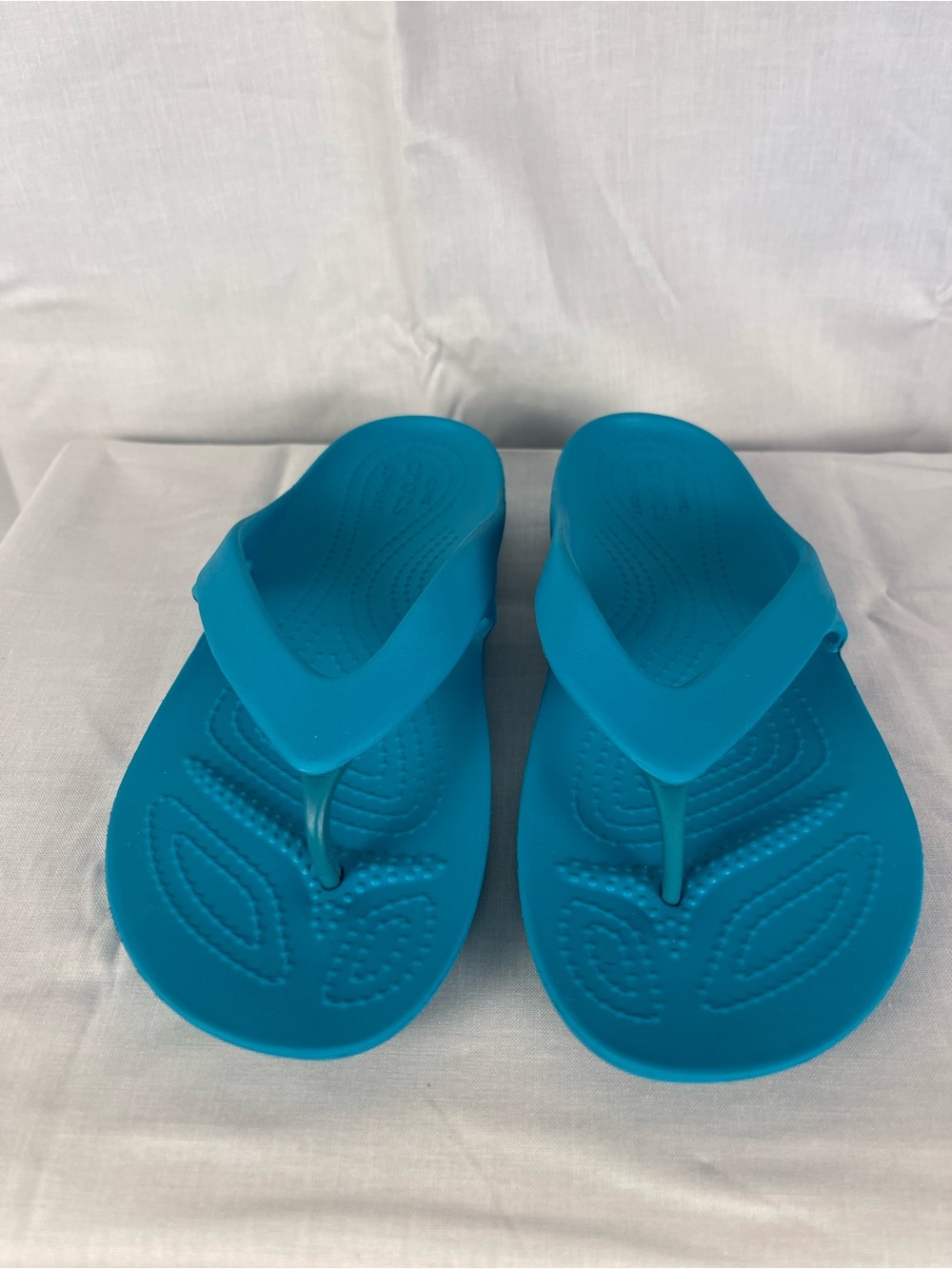 CROCS Women's Blue Flip Flop Sandals